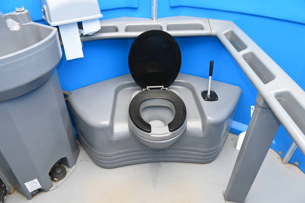 Best Portable bathroom rental  in East Rockingham, NC